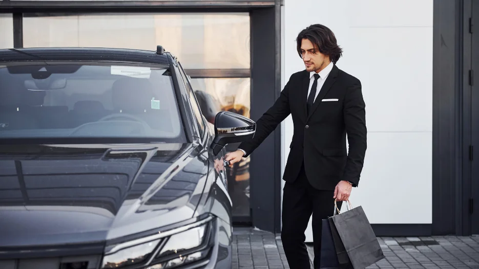 Luxury Car Limousine Service